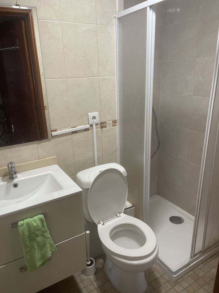 1 Quarto compartilhado 2 (mulher)