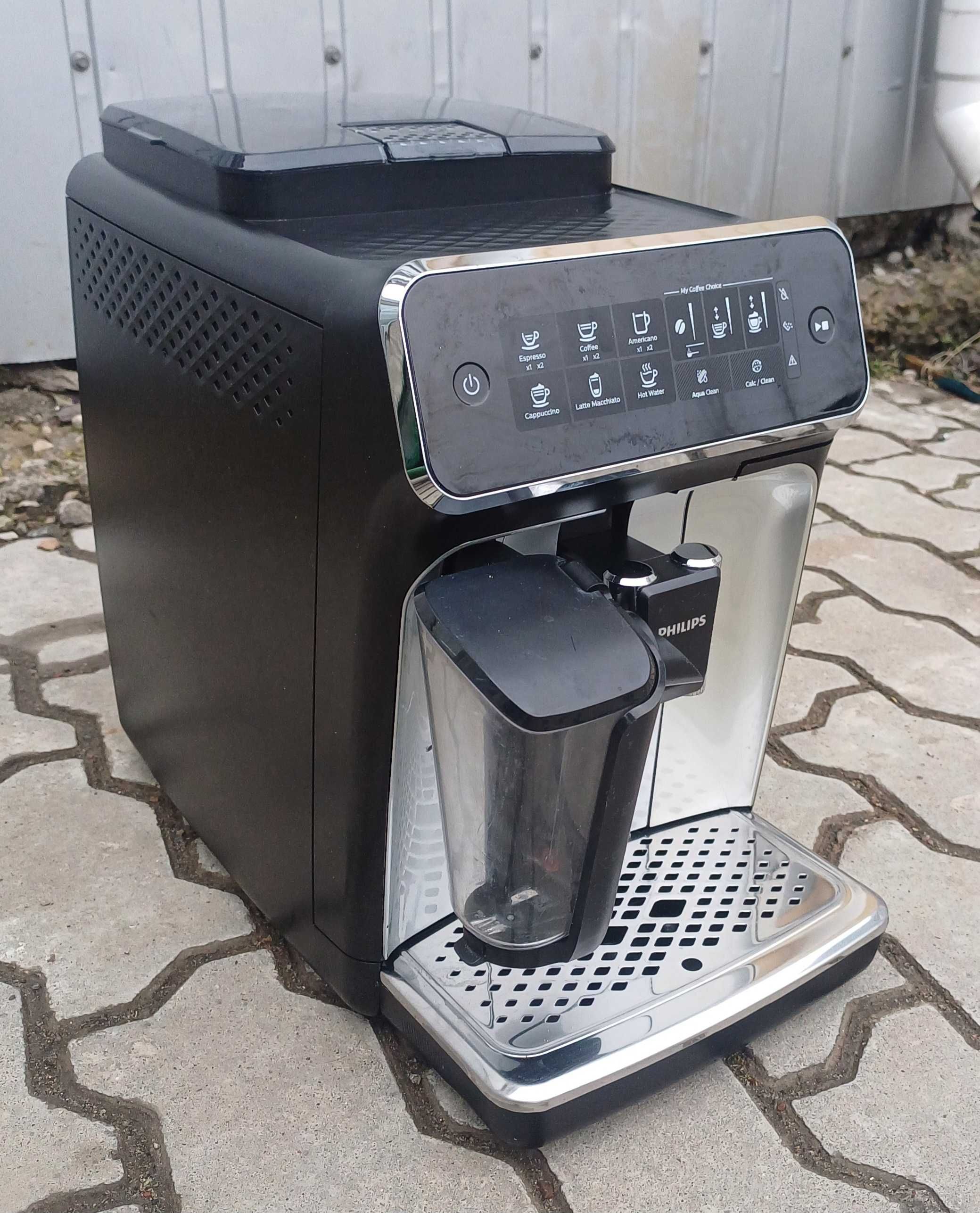Кавомашина кавоварка Саеко Філіпс Saeco Philips EP3246/90 Series 3200