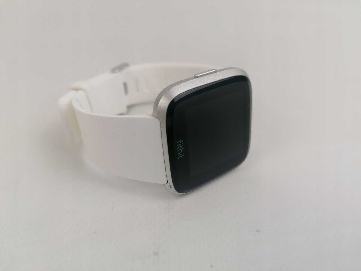 Smartwatch Zegarek Fitbit Versa Lite Edition srebrny