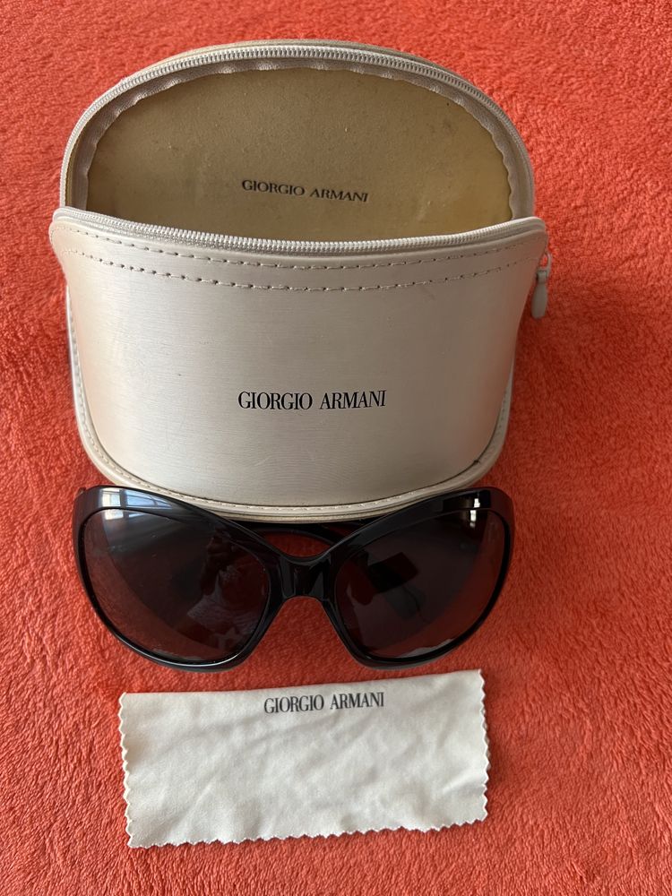 Vendo oculos originais Giorgio Armani