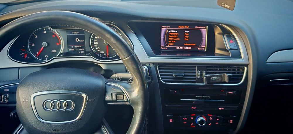 Audi a4b8 lift 2.0TDI