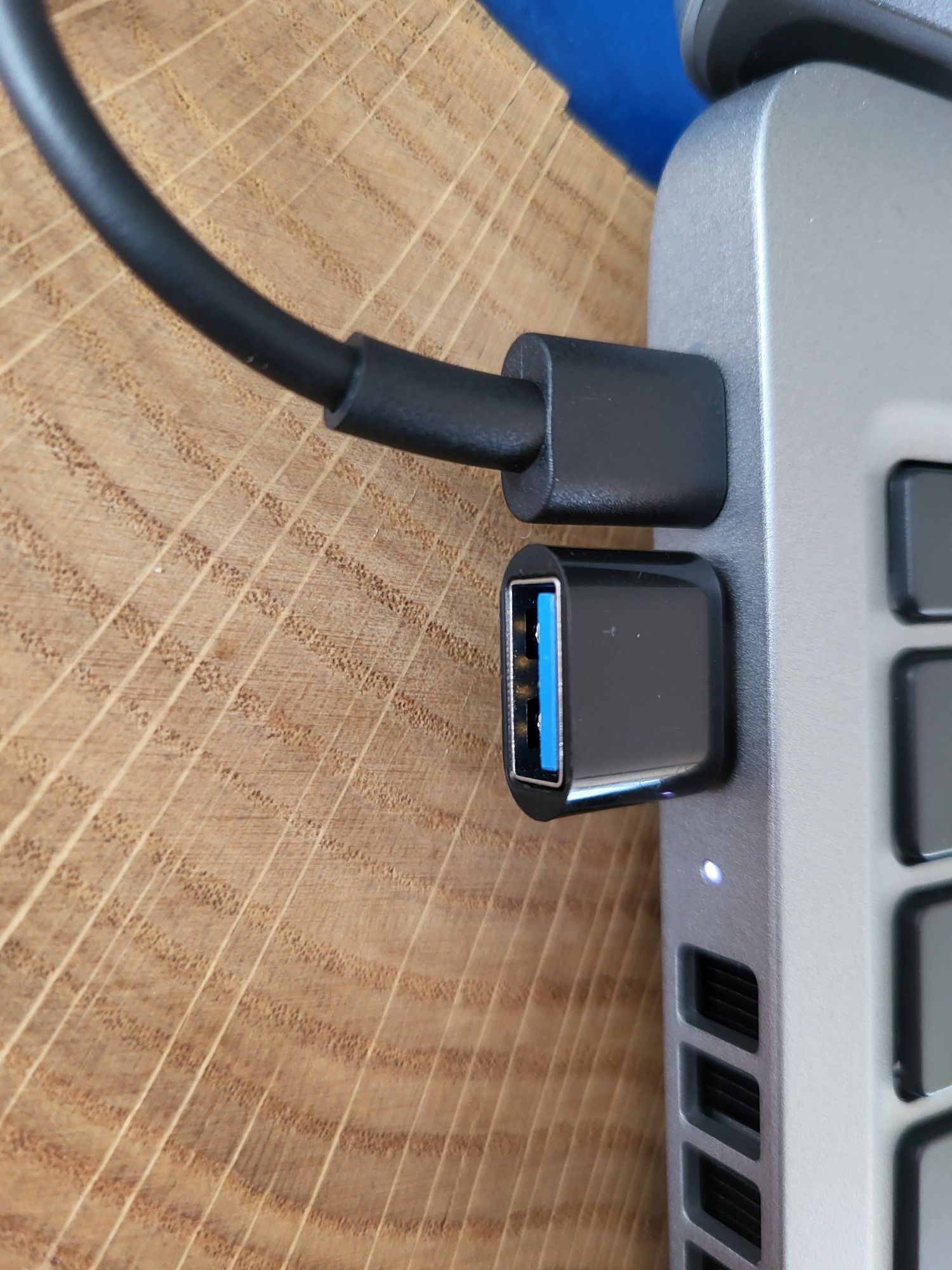 Adapter z USB-C na USB do samochodu