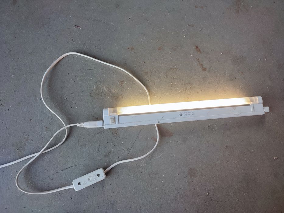 Oprawy świetlówki T4 komplet