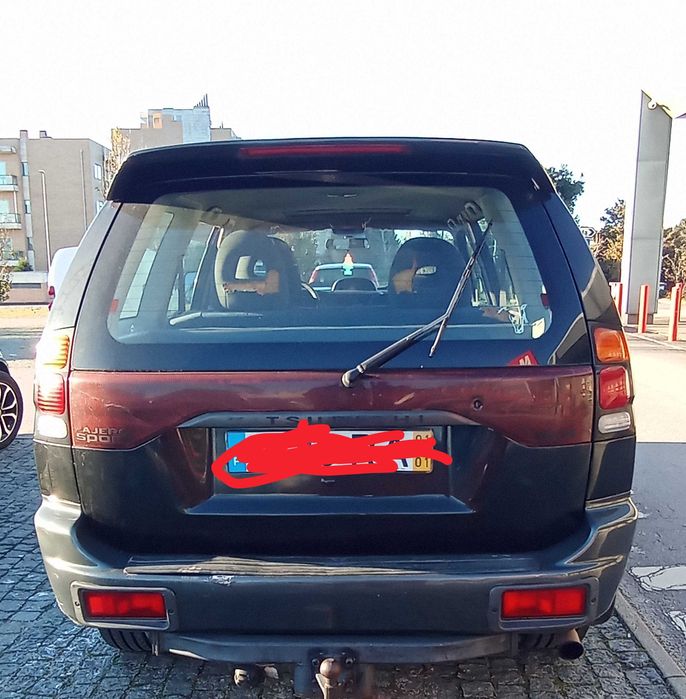 Mitsubishi Pajero com excelente motor