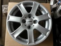 Felgi aluminiowe 7x15 4x100 ET-37 Rial Flair