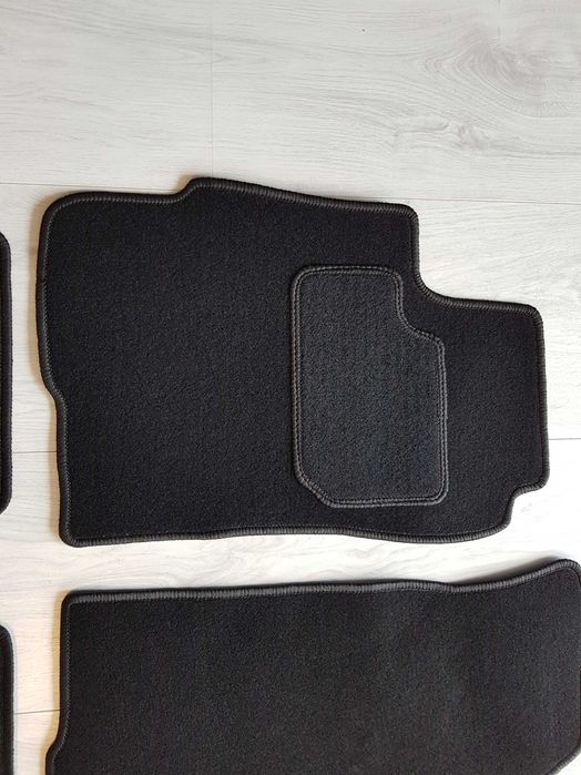 Dywaniki Welurowe Chevrolet AVEO Rok 12- Idealnie Dopasowane Zaczep