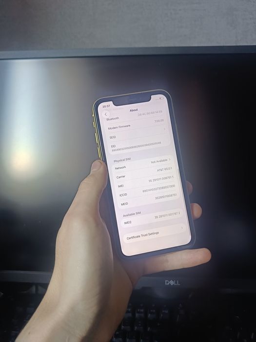 iPhone 11 64gb r-sim