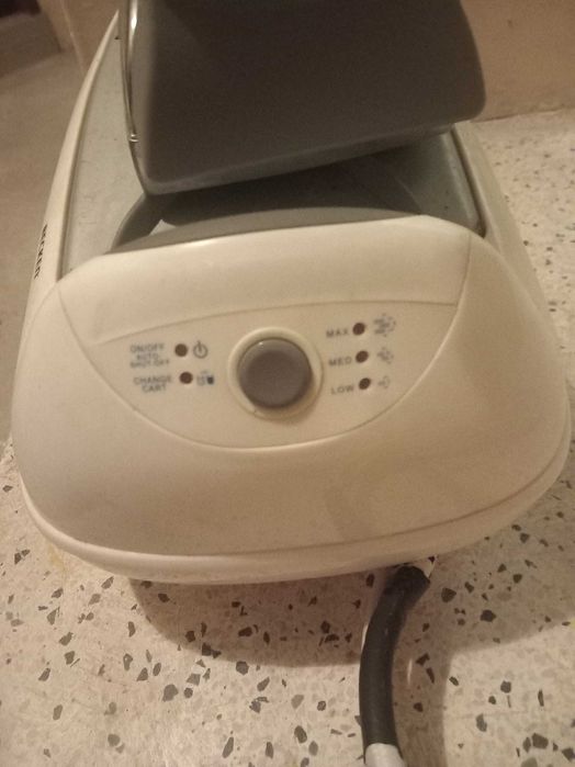 Ferro de engomar com caldeira