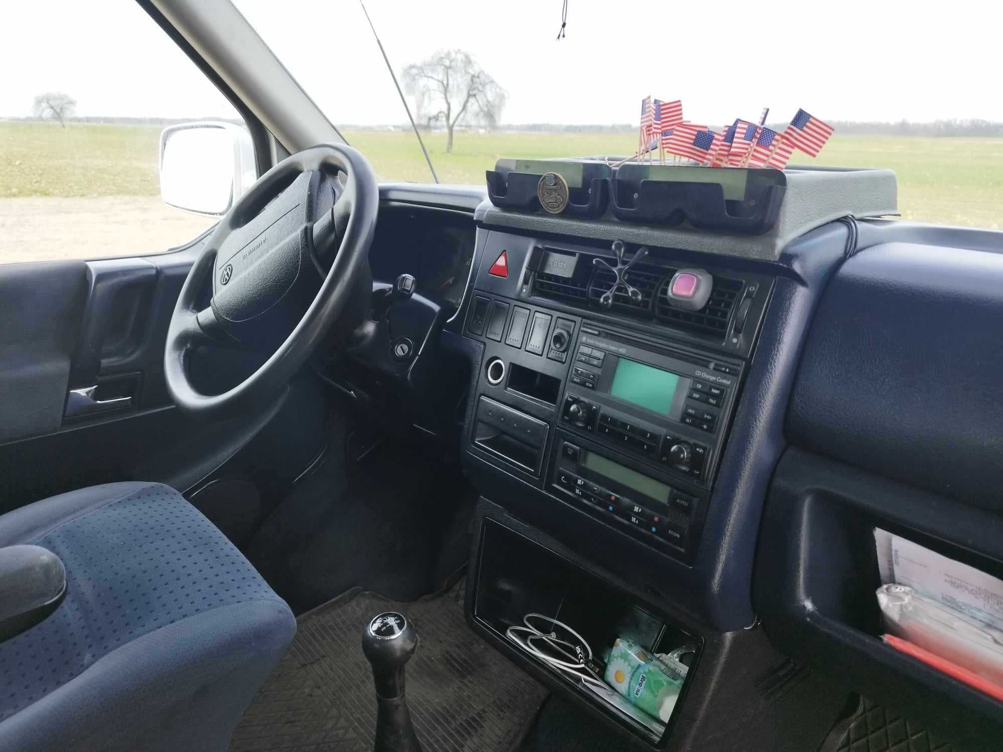 Sprzedam VW  caravelle 2.5tdi