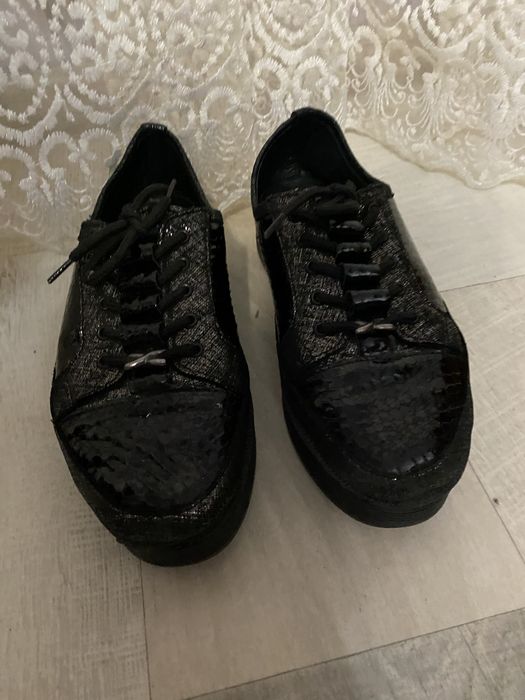 Жіночі  шкіряні черевики