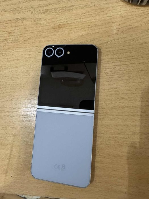 Samsung Flip6 256gb