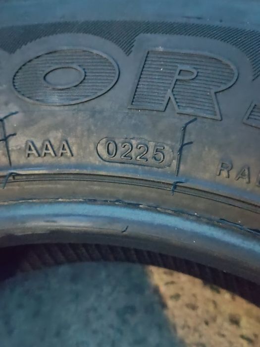 Шини всесизонні НОВІ 235 65 р 17