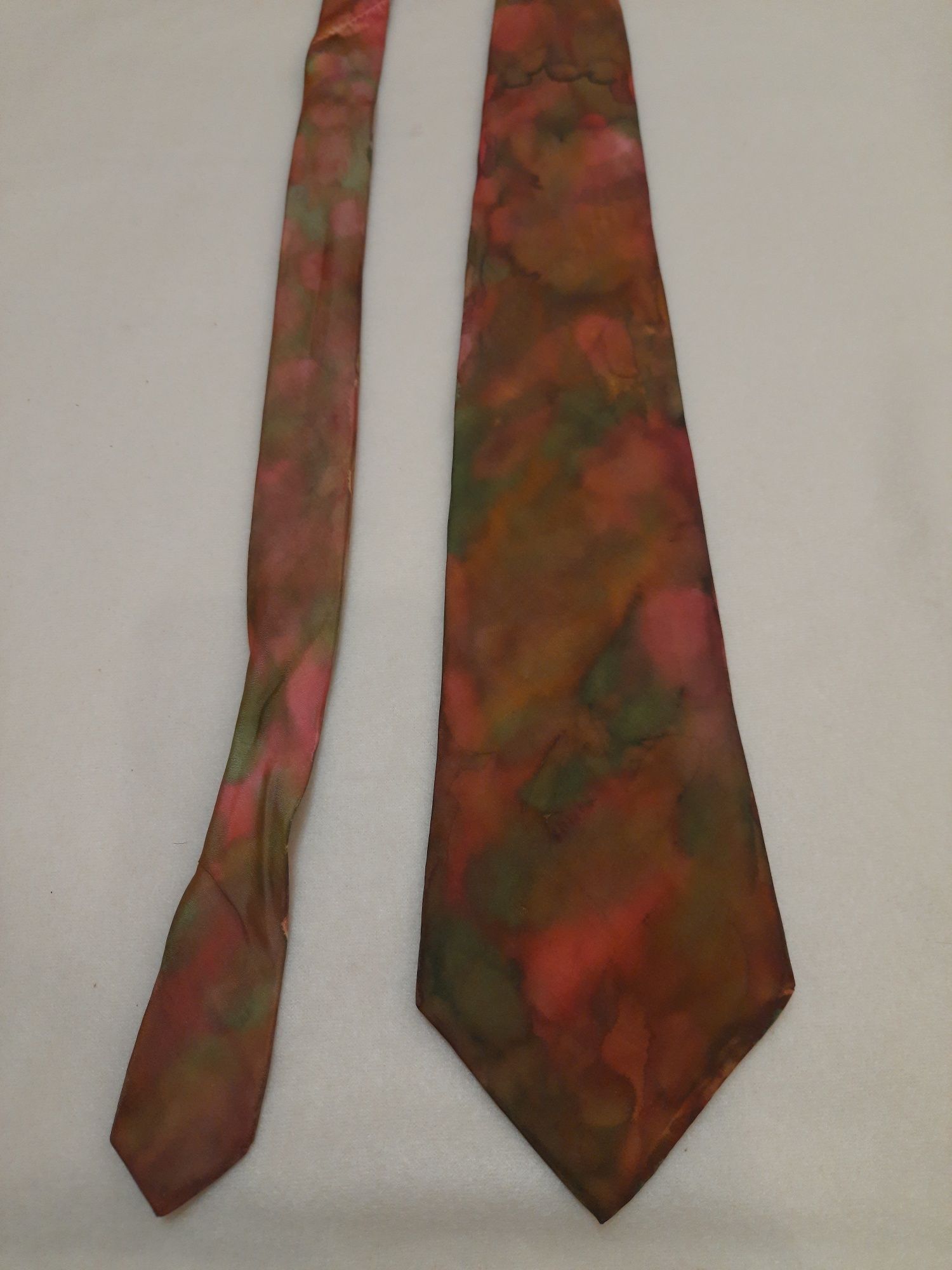 Krawat ręcznie malowany