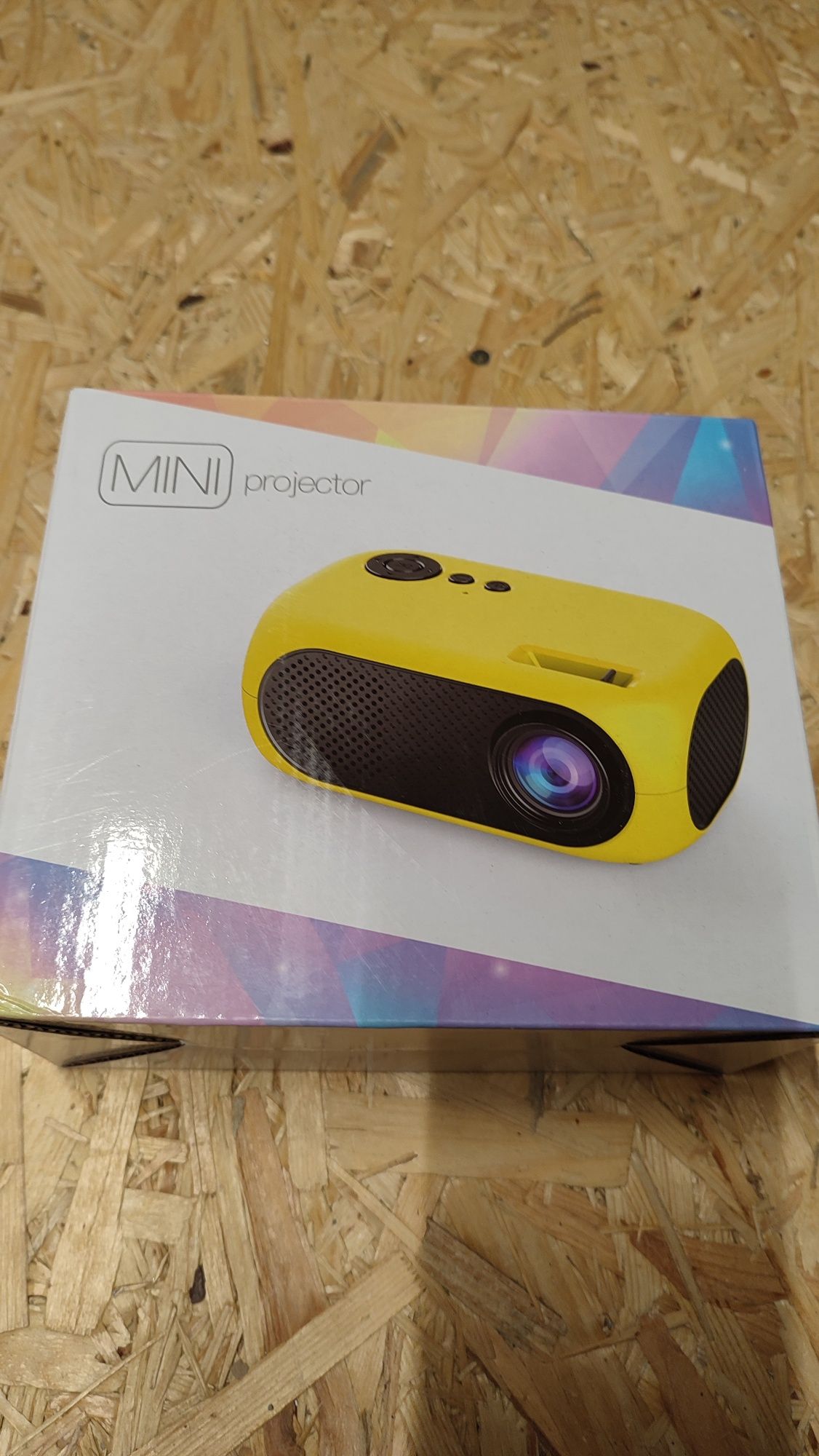 Mini projektor M24 komplet