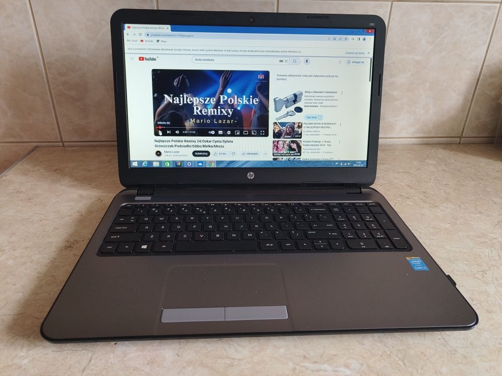 Laptop HP z procesorem i3 500GB  Bez baterii