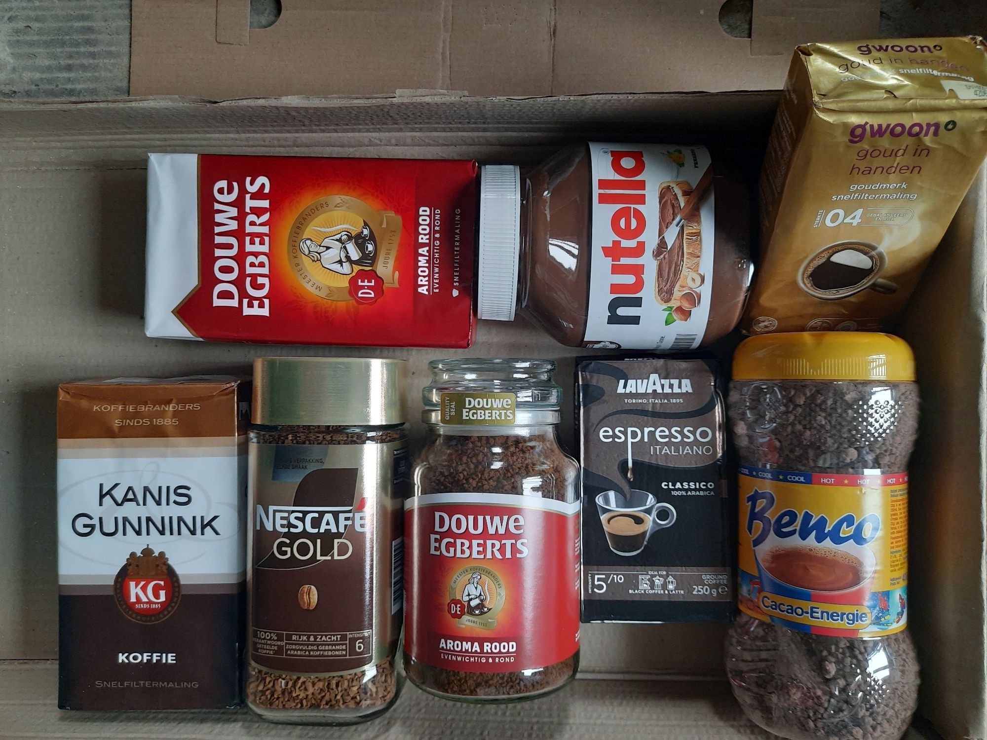 Продам натуральну каву та розчинну.