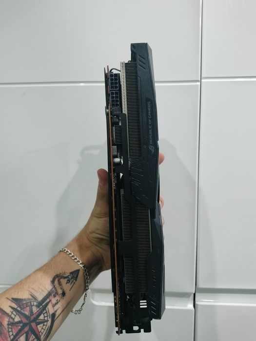 Karta Graficzna Asus RX5700XT