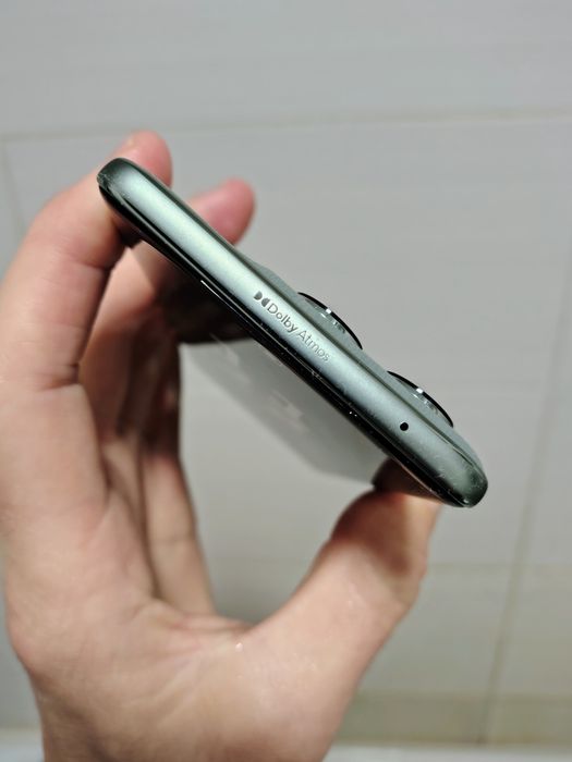 Motorola edge 60 pro 12/512 стан нового