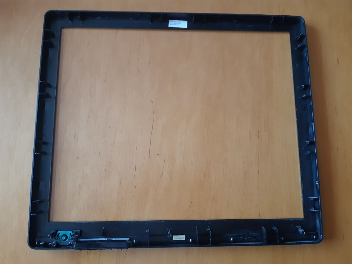 Ramka monitora Samsung 931c