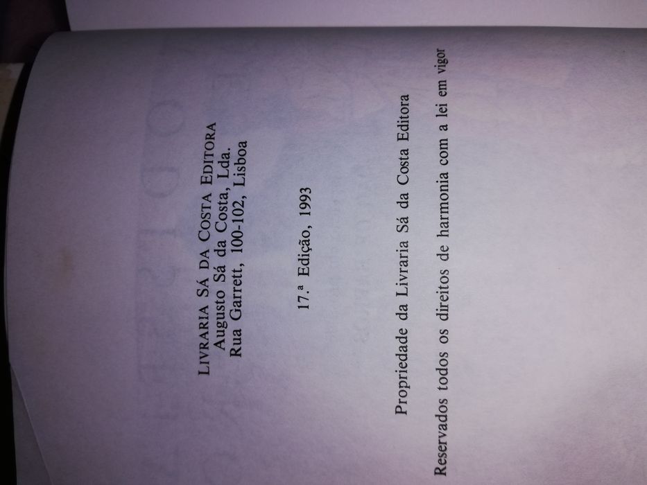 3 livros adaptados em prosa Peregrinação, A Odisseia e Os Lusíadas