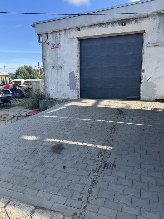 Wynajmę halę  55, 110, 150  lub 210m2 z placem