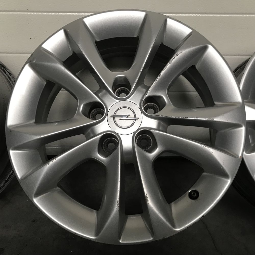 Felgi aluminiowe 16” Opel Astra Corsa Zafira/ 5x110 6J ET40 / (156)