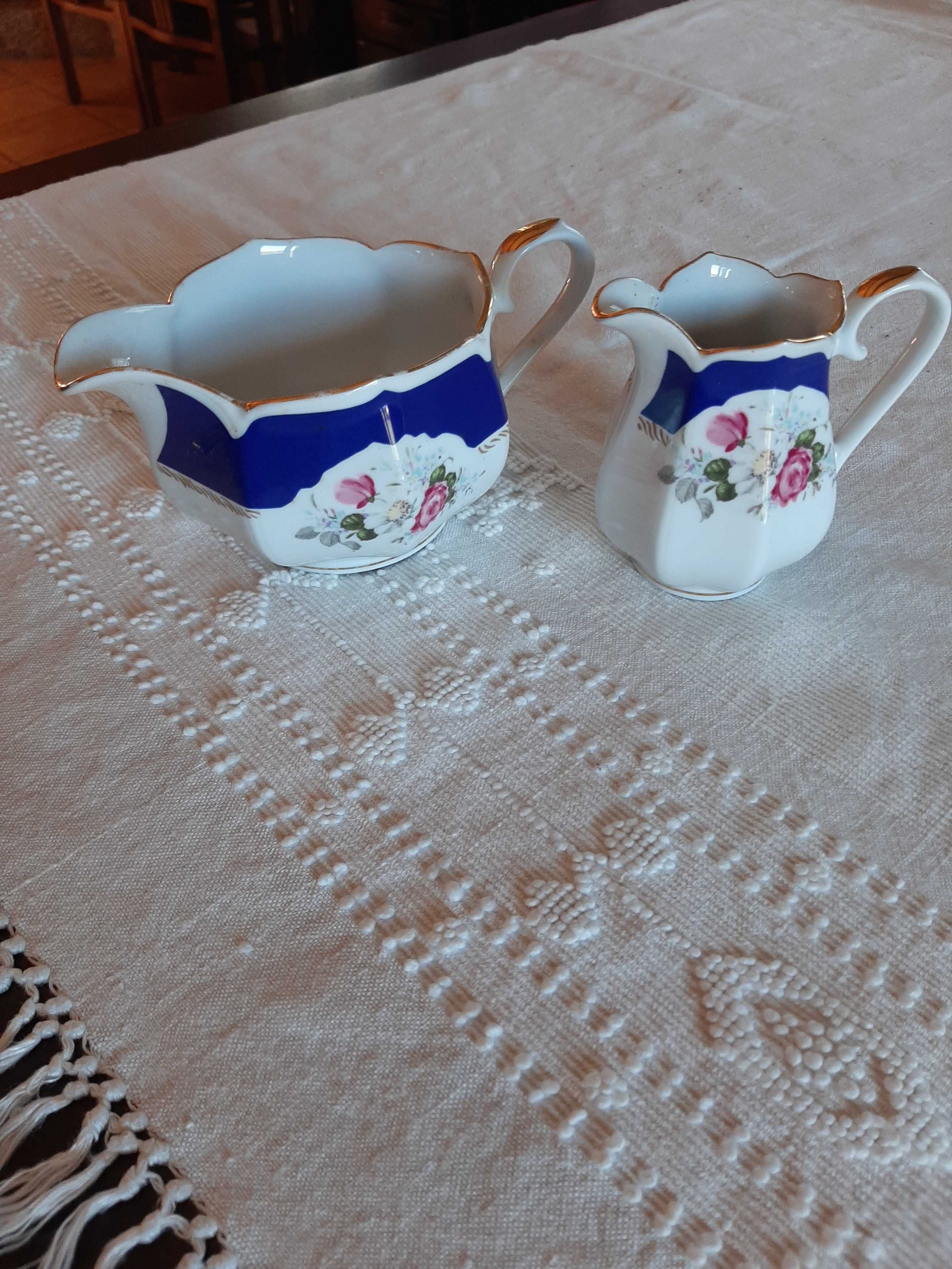 Peças de porcelana alemã Graf von Henneberg 1777