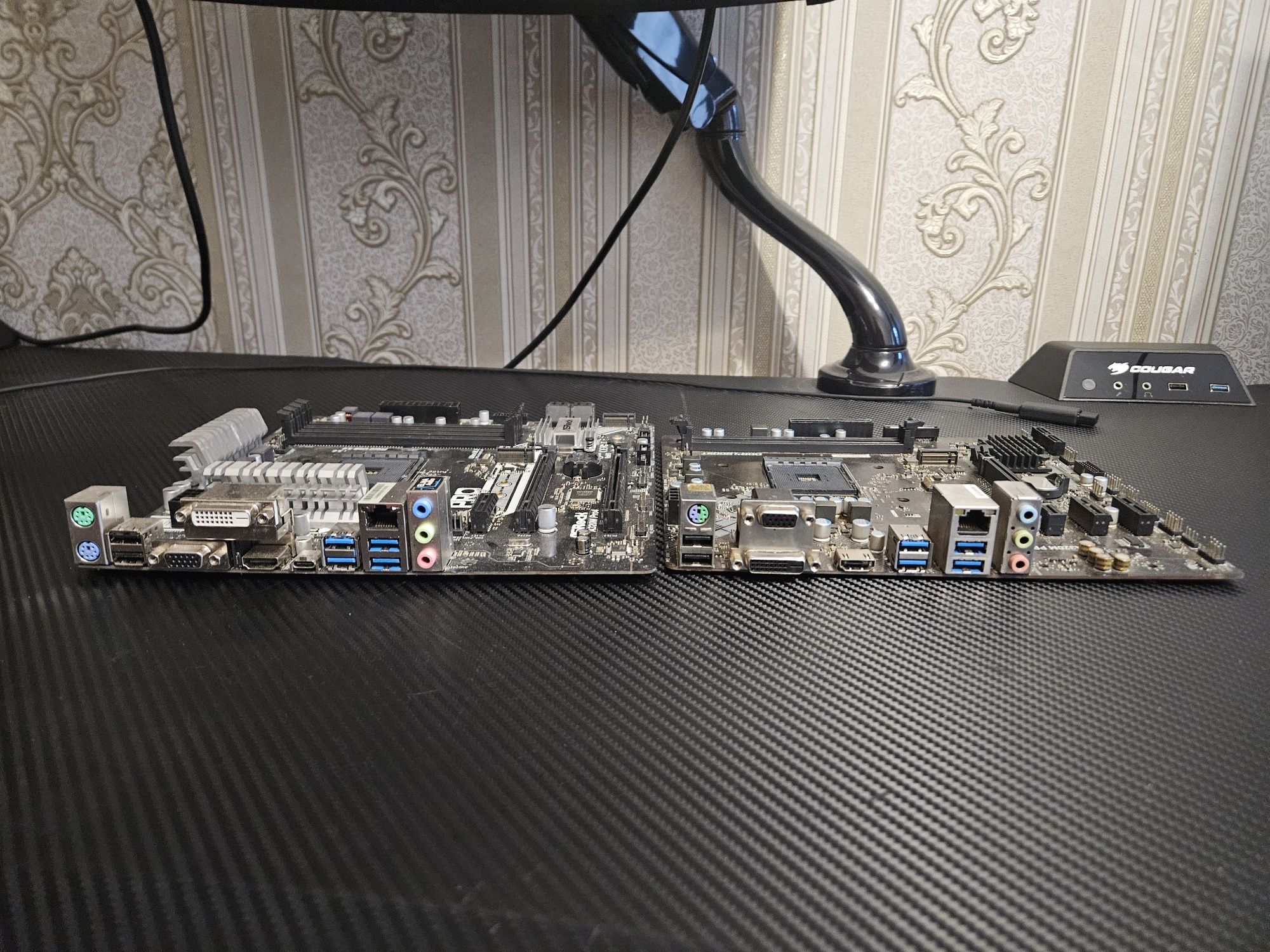 Материнські плати MSI | Asrock A320 AM4 DDR4 2шт.