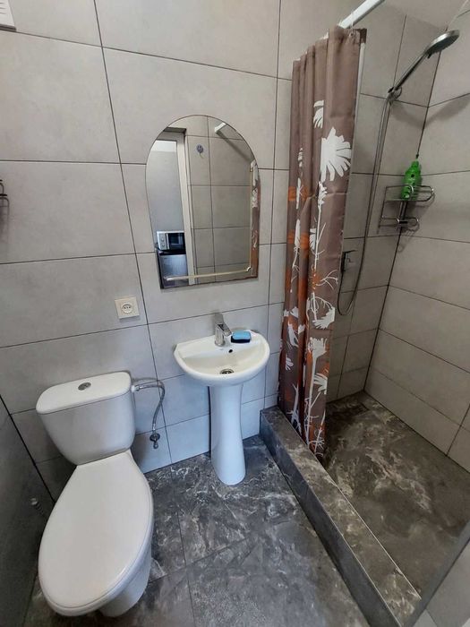 тепле житло подобово з терасою