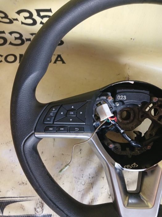 Руль Nissan Altima 2019