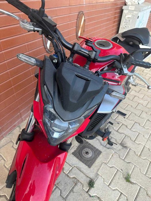 Vendo Honda CB500 F -