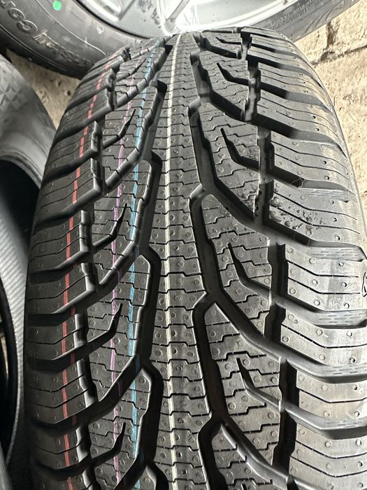 Нова резина зима 215/60 R17 Uniroyal зимові шини 215 60 17 нові