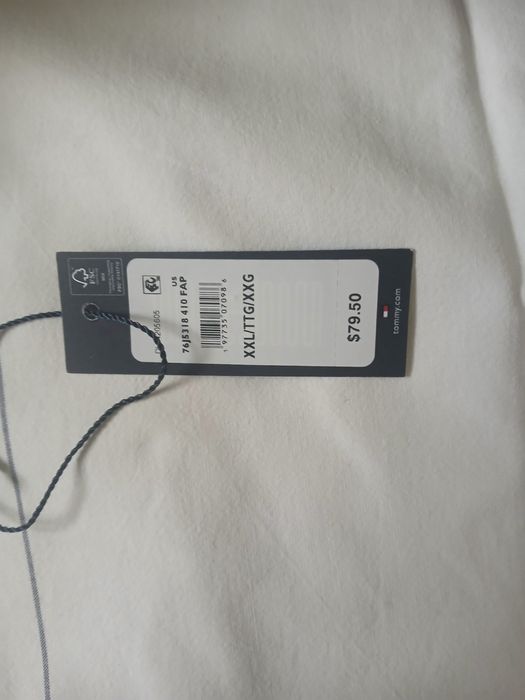 Продам женский костюм Tommy Hilfiger оригинал