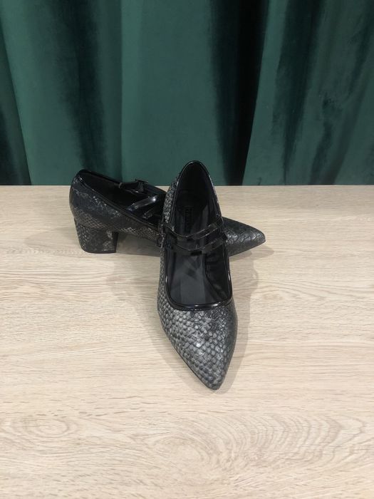 Кожаные туфли, шкіряні туфли, лодочки