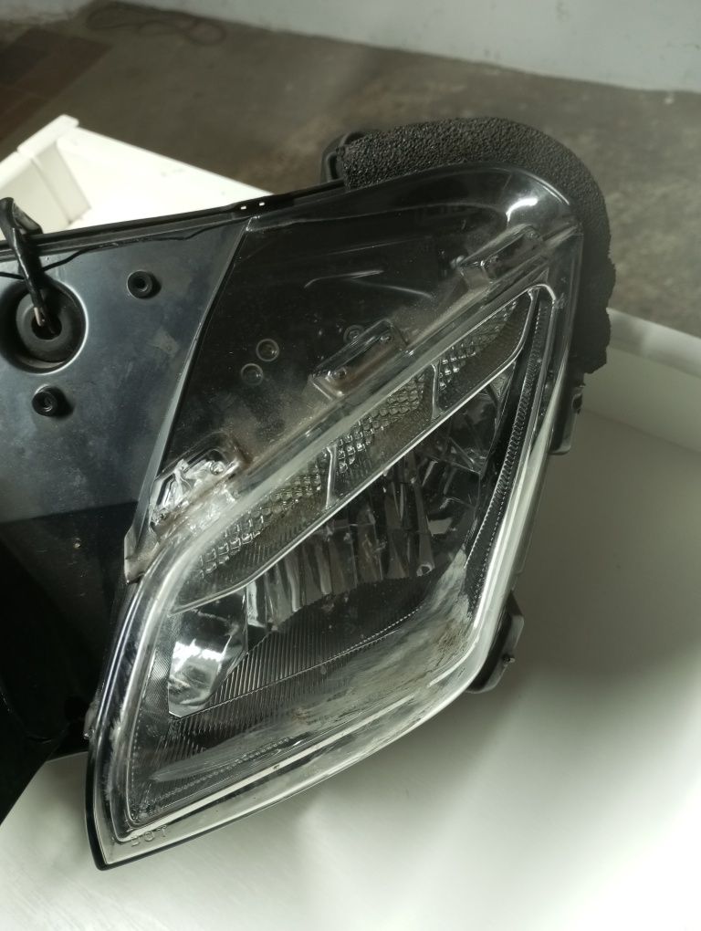 Yamaha Tracer 900 lampa reflektor przód