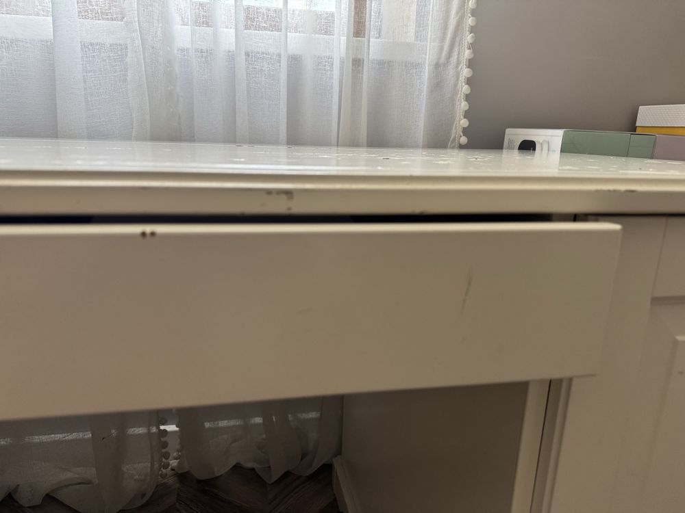 Biurko liatorp ikea