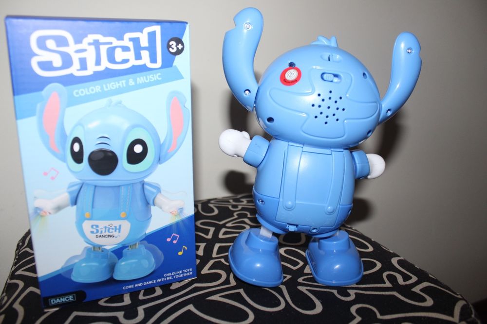 Boneco Stitch azul