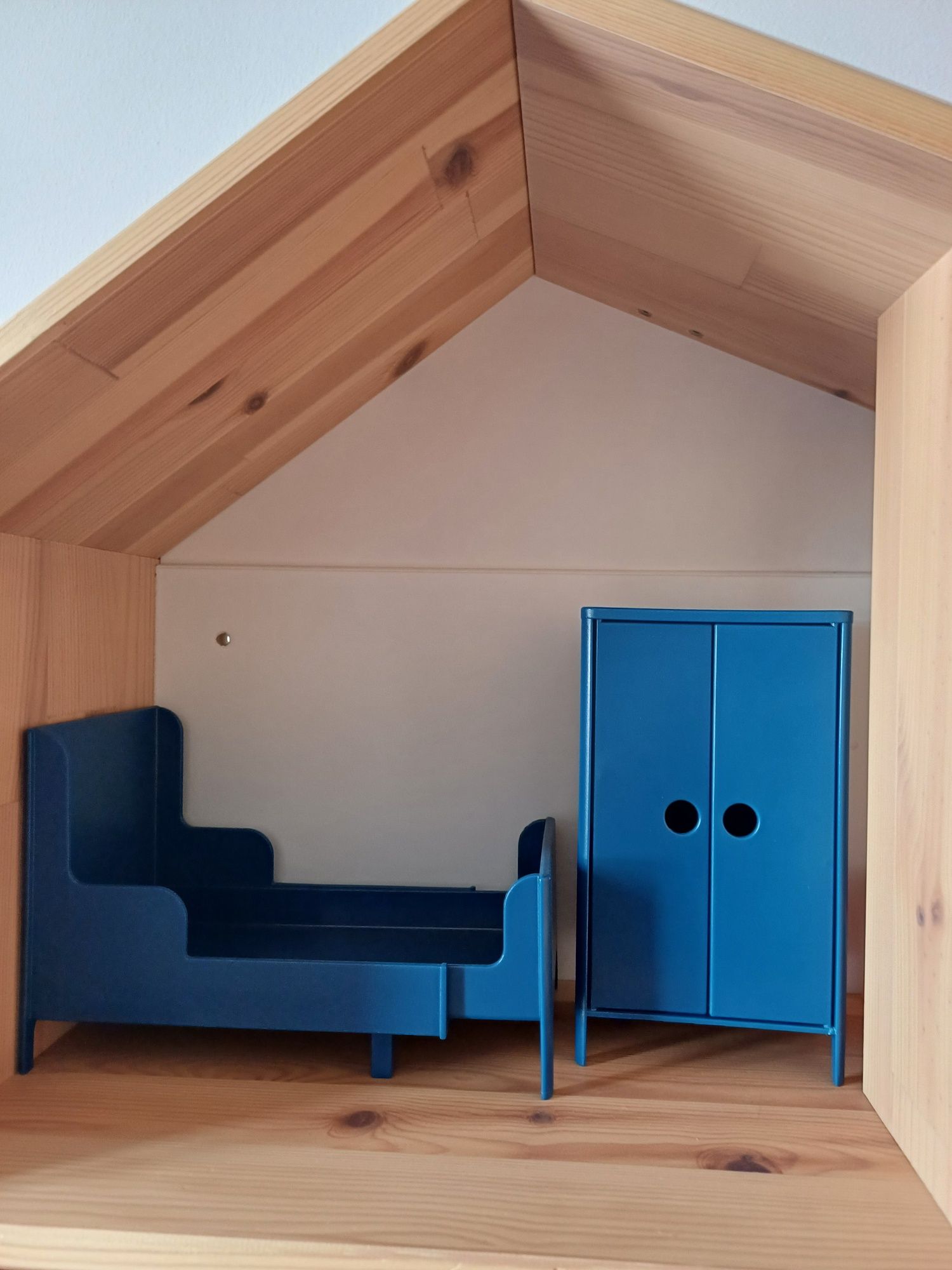 Casa bonecas ikea