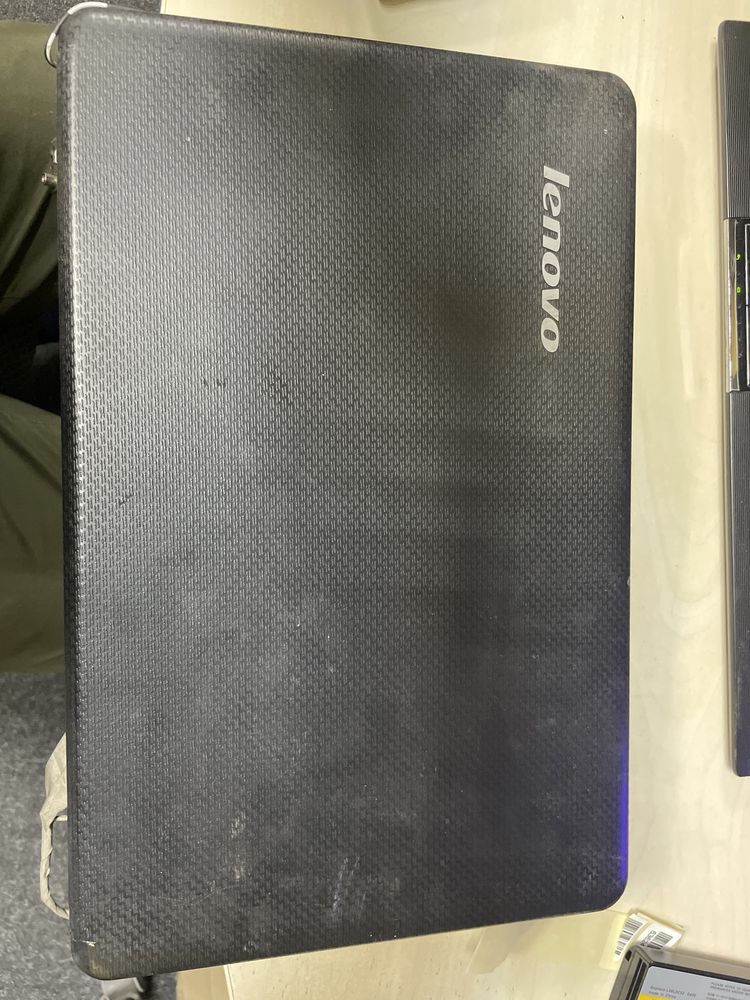 Ноутбук Lenovo G555