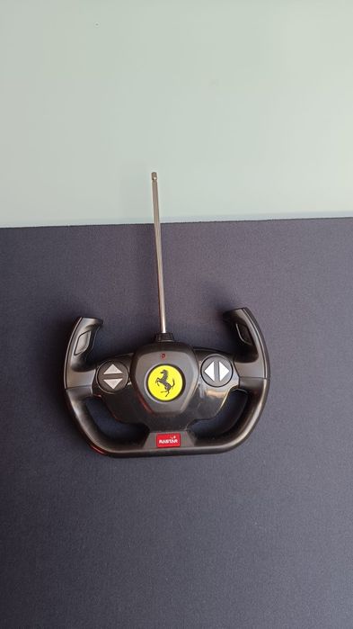 Carro telecomandado (ferrari)