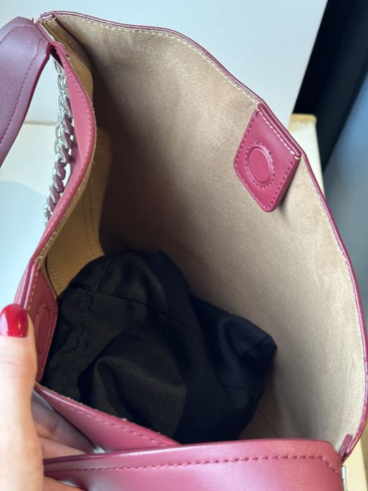 Сумка червона