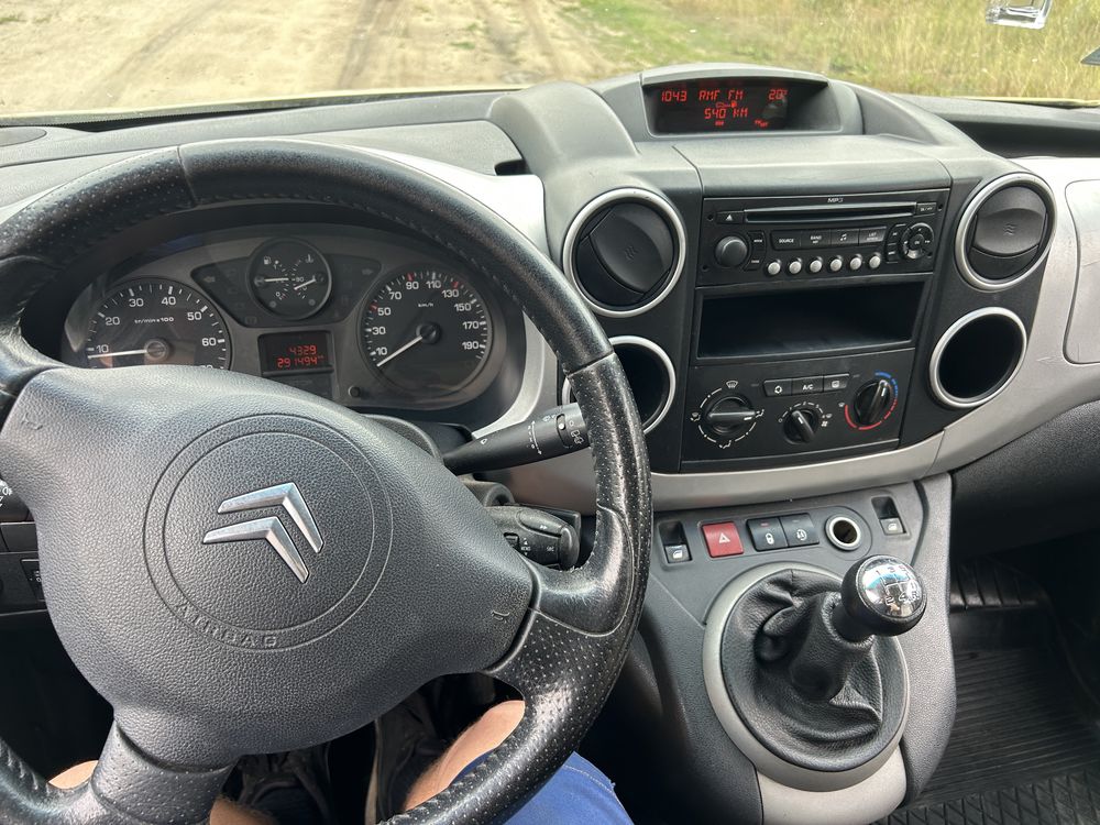 Citroen berlingo 1.6hdi 2008r osobowy