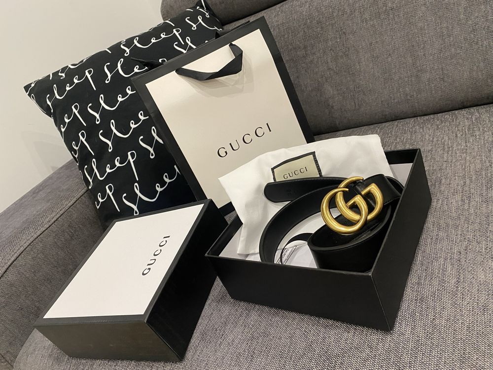 Pasek Gucci czarny zlota klamra GG 3.4 cm skóra naturalna