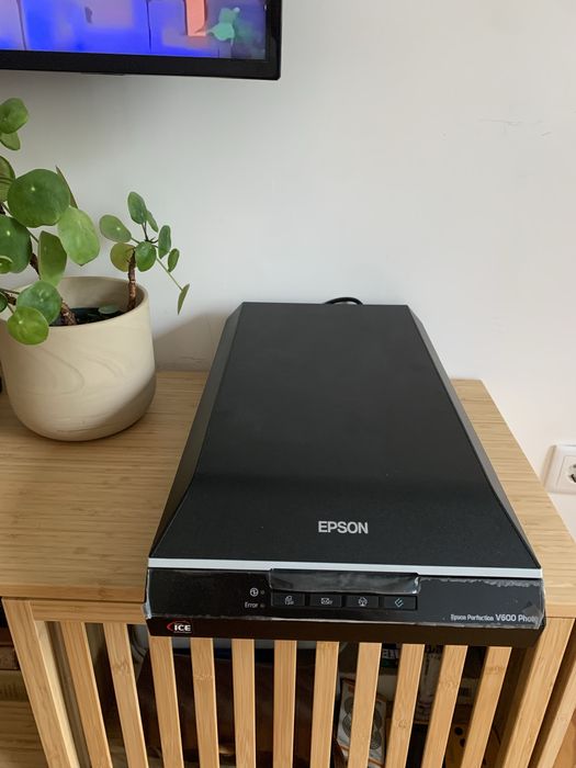 Digitalizador profissional de negativos EPSON V600