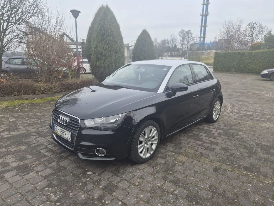 Audi A1 Sportback 1,2 TFSI benzyna, pół skóry, alufelgi