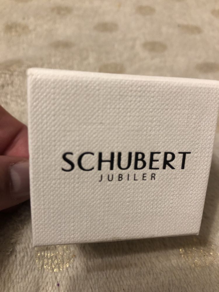 Pudełko Schubert na biżuterię, zaręczyny