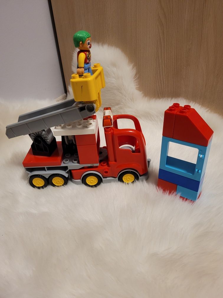 Lego duplo wóz strażacki straż pożarna