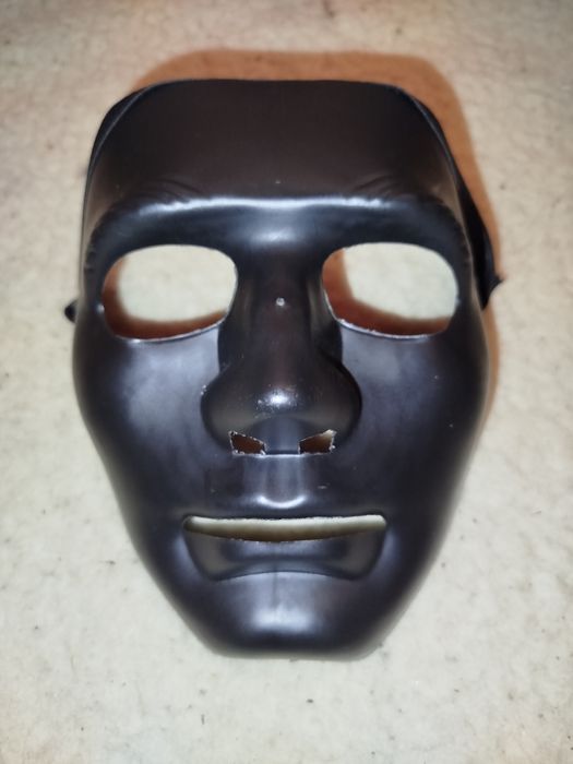 Маска для хеллоуина