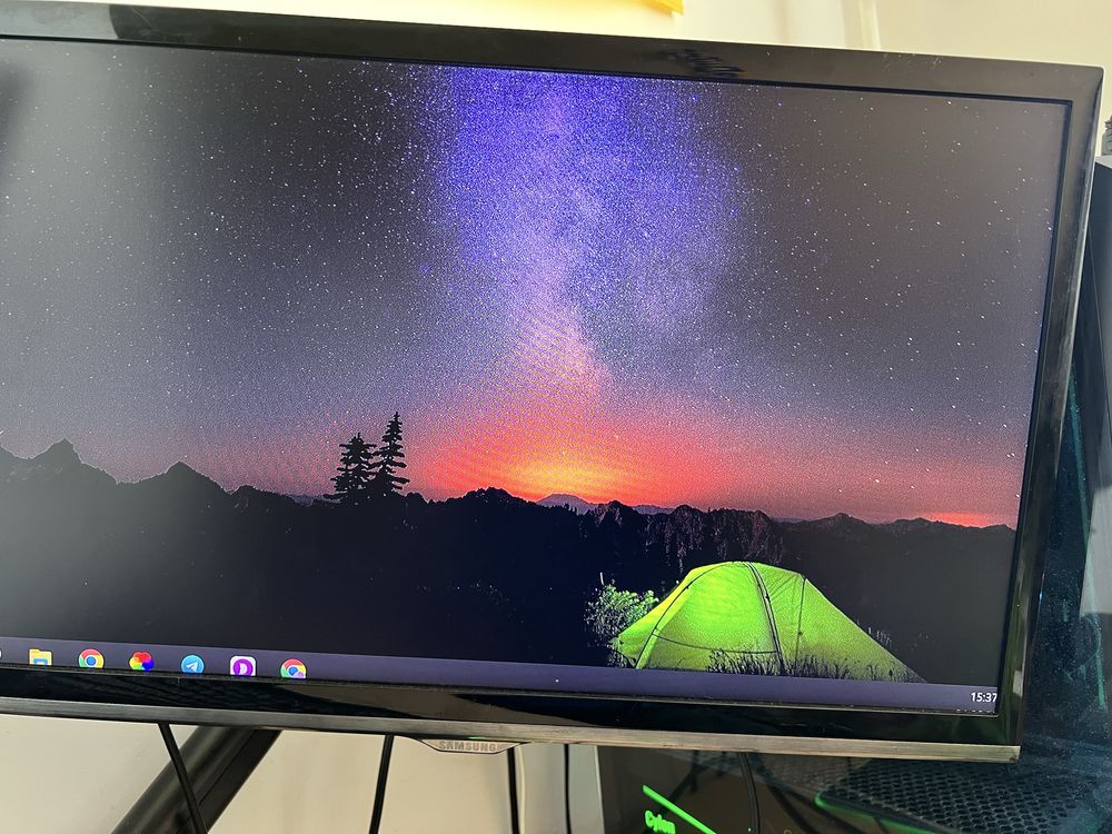 sprzedam Komputer z 2 monitorami