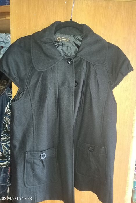 Kamizelka miękka i miła,polecam